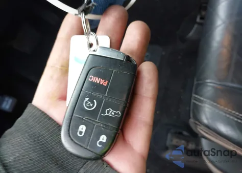 2015 Jeep Grand Cherokee Limited из США, поврежденный, VIN 1C4RJFBG8FC950289